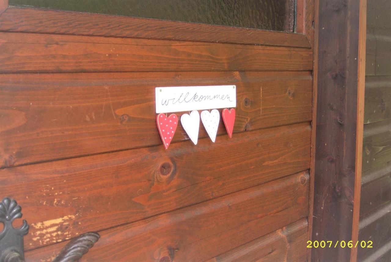 Almhaus Florian Daire Treffen Dış mekan fotoğraf